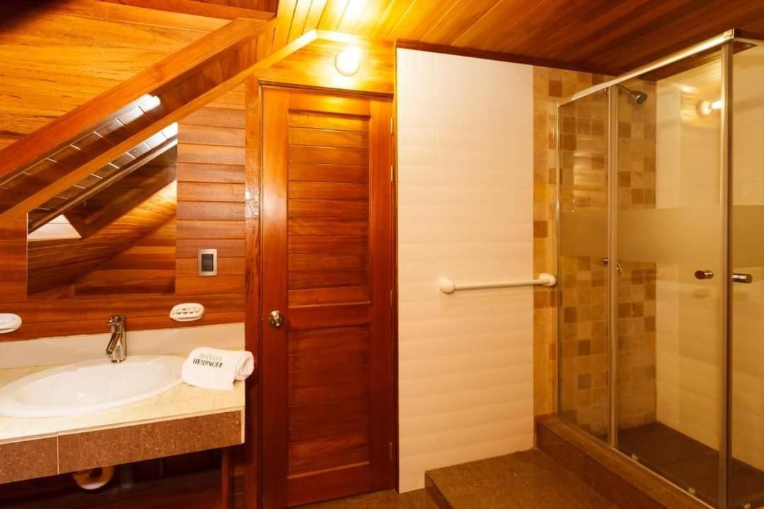 Hotel Heidinger オクサパンパ エクステリア 写真